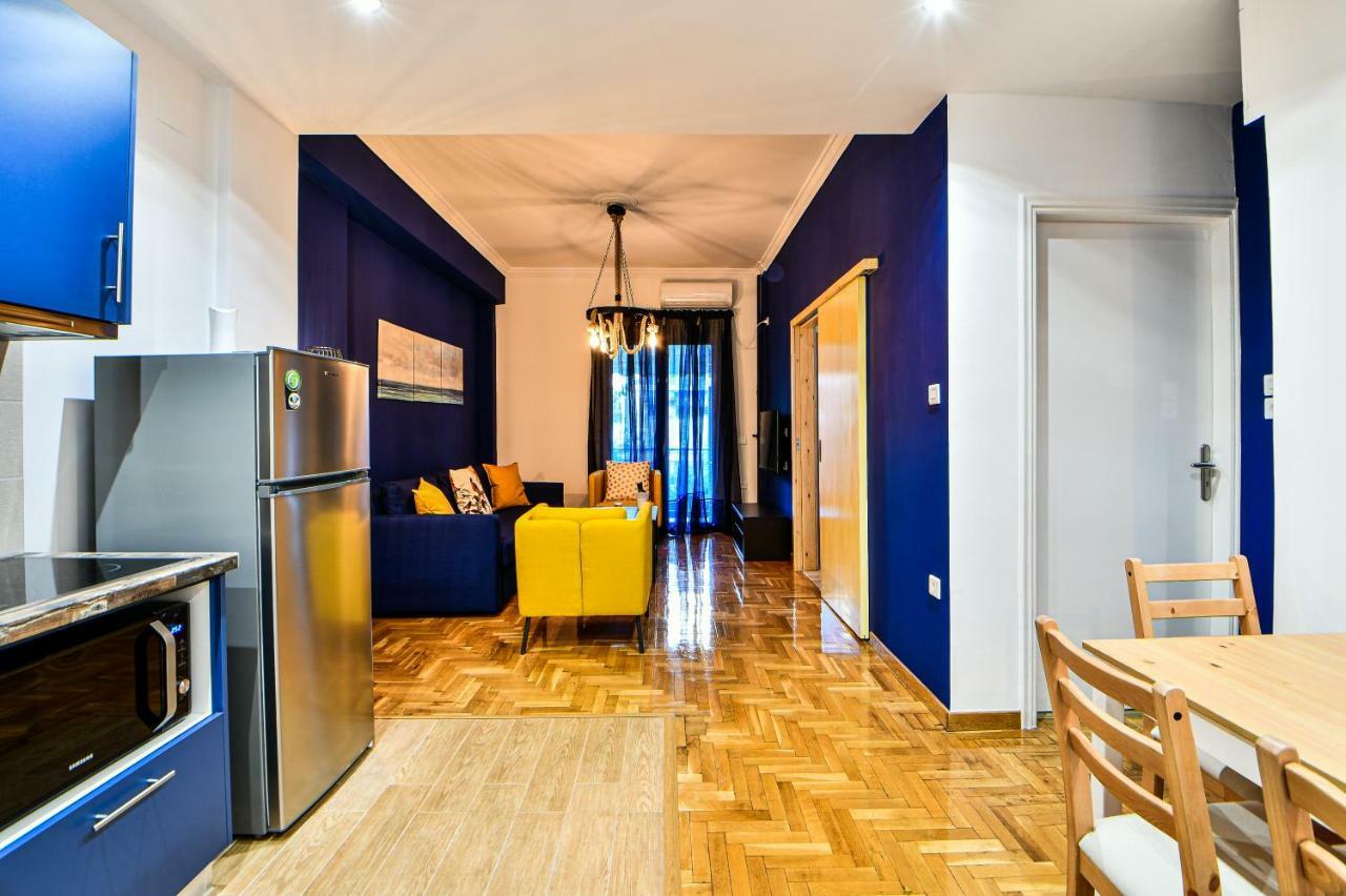 Cozy Blue Apartment By Zain Атина Екстериор снимка